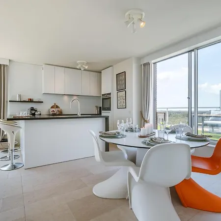 Spectacular Penthouse With Parking And Panoramic View Apartment
