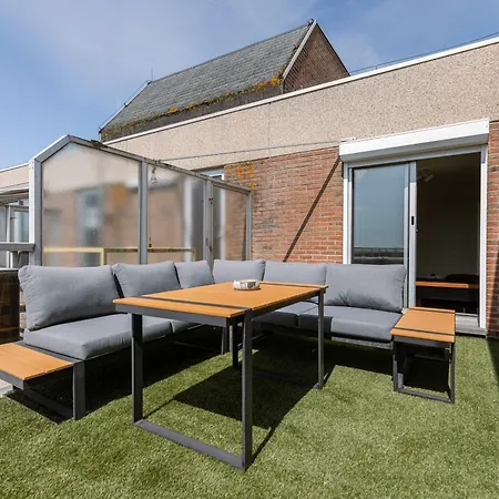 Spectacular Penthouse With Parking And Panoramic View Apartment Nieuwpoort